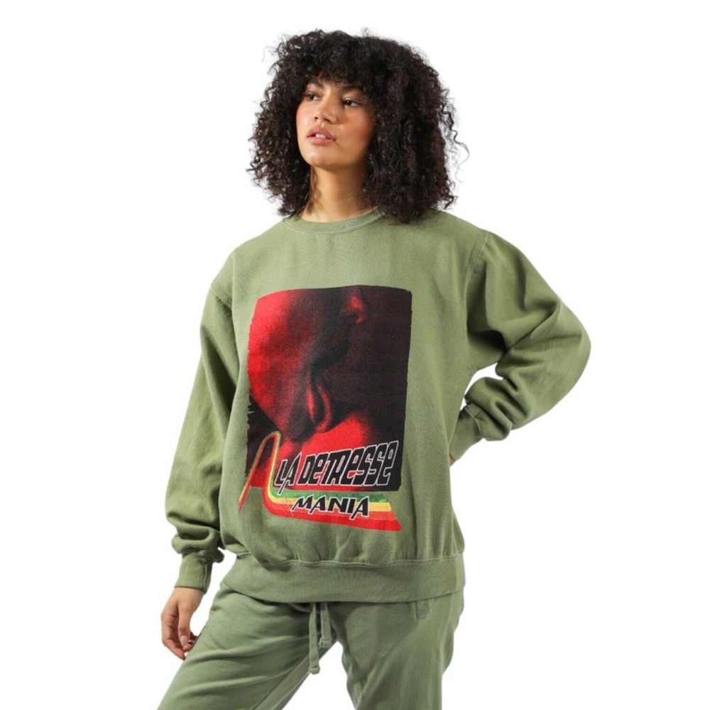 la detresse mania sweatshirt small nwot